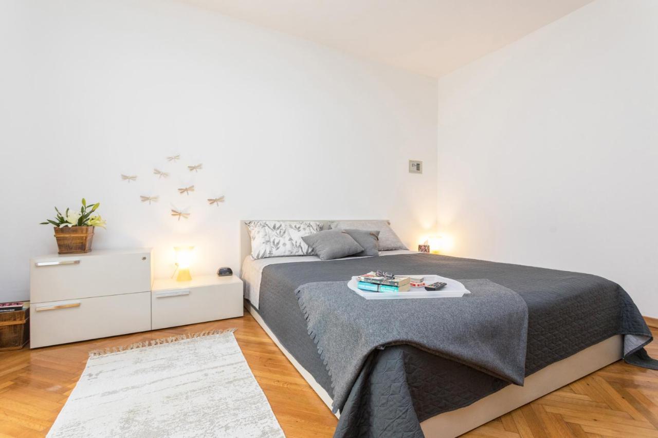 Luxury Bonbon Next To Banje Beach And Old Town, Great Location دوبروفينك المظهر الخارجي الصورة